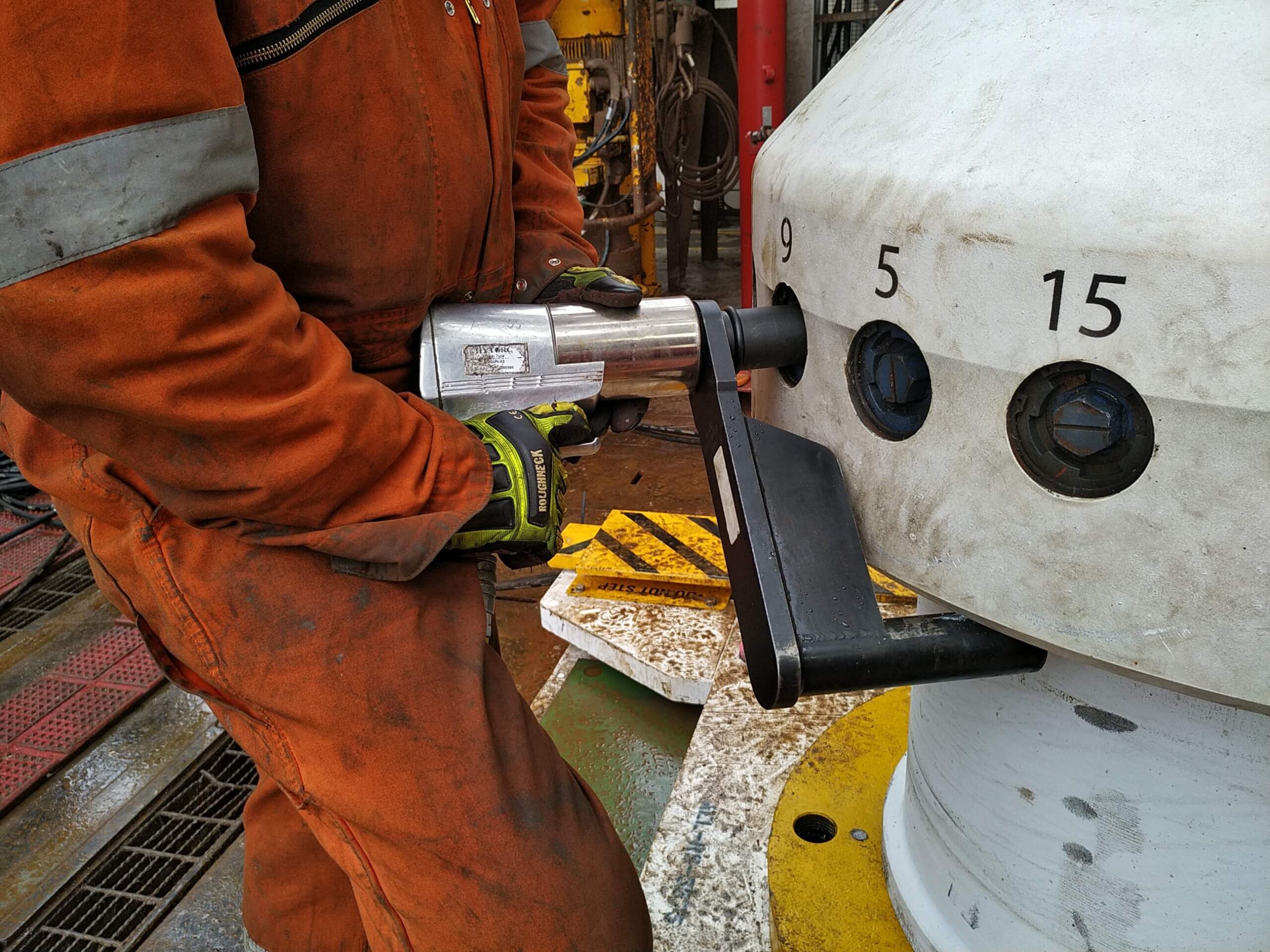 Aquaterra Energy's AQC-SR in use offshore