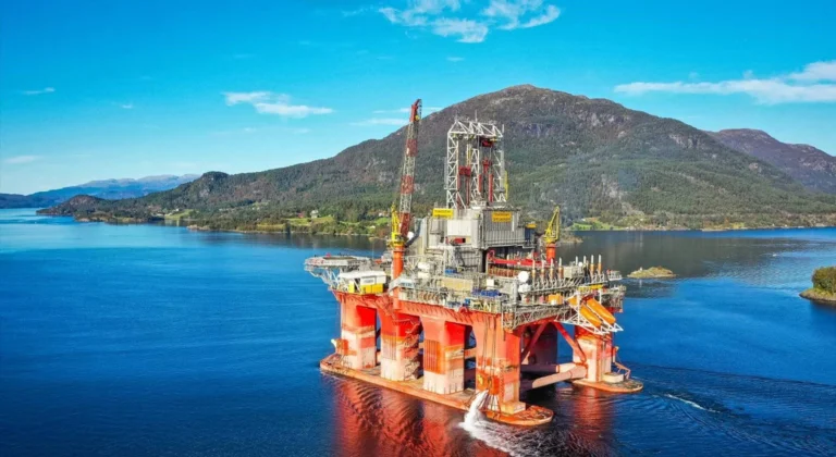 Transocean Spitsbergen semi submersible
