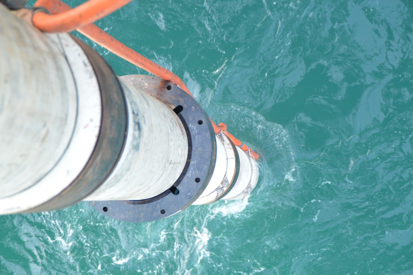 Riser monitoring system in position